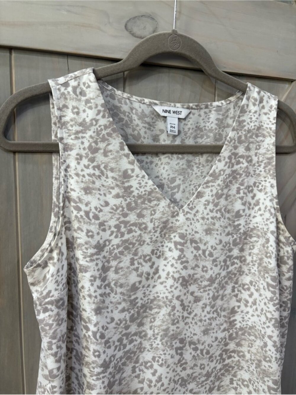 Nine West Gray/Taupe V-Neck Sleeveless Camisole